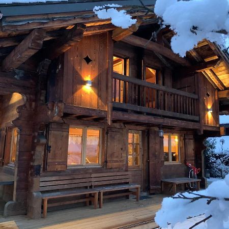 Alpen Lounge Villa Серво Екстериор снимка
