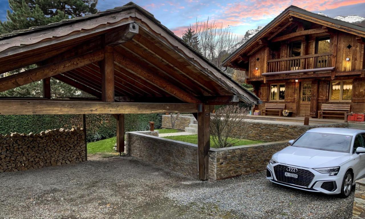 Alpen Lounge Villa Серво Екстериор снимка