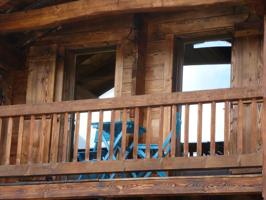 Alpen Lounge Villa Серво Стая снимка
